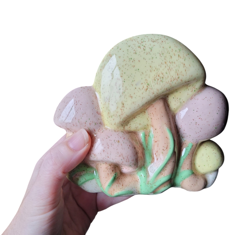 Vintage Retro 1970s Ceramic Hand Painted Mushroom Napkin/ Letter/ Mail Holder